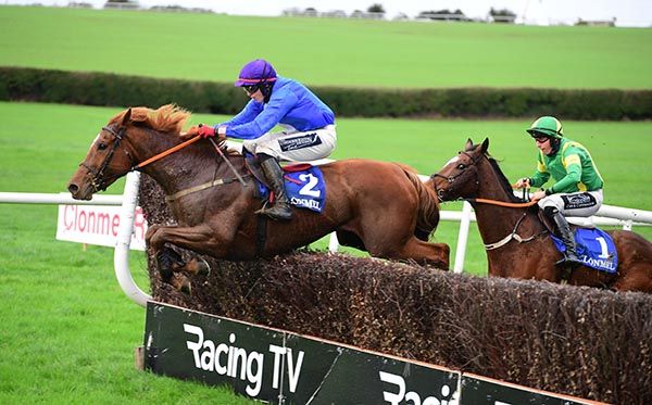 Shopping Around clears the last under Keith Donoghue