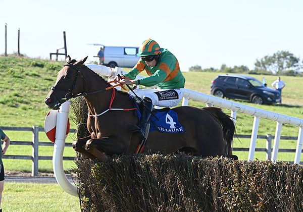 Elegant Lass wins under Eoin Walsh at Tramore