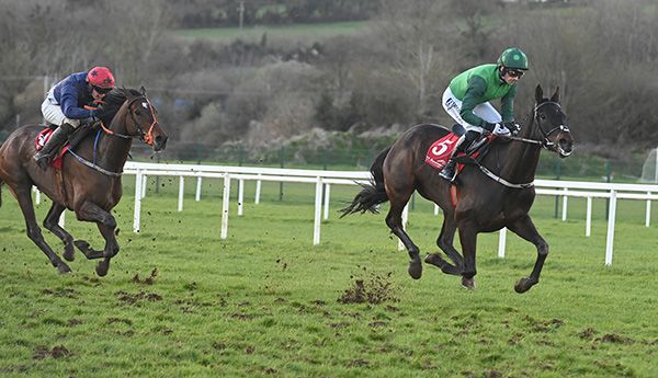 Blizzard Of Oz wins easily for Patrick Mullins 