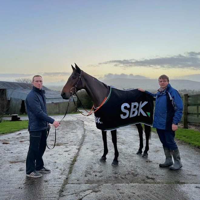 Pat Foley with Rebel Gold and Fairyhouse's Peter Roe