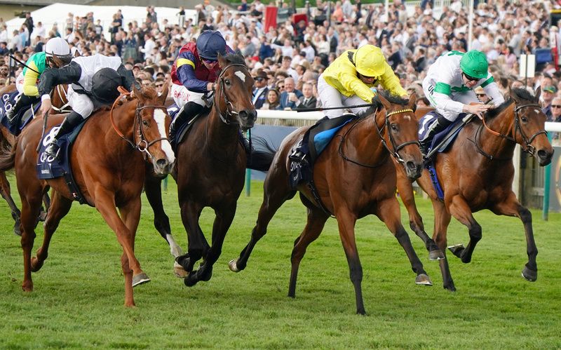 Ramatuelle (left) finishing third in the Qipco 1000 Guineas 