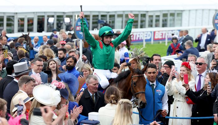 Ezeliya and Chris Hayes at Epsom