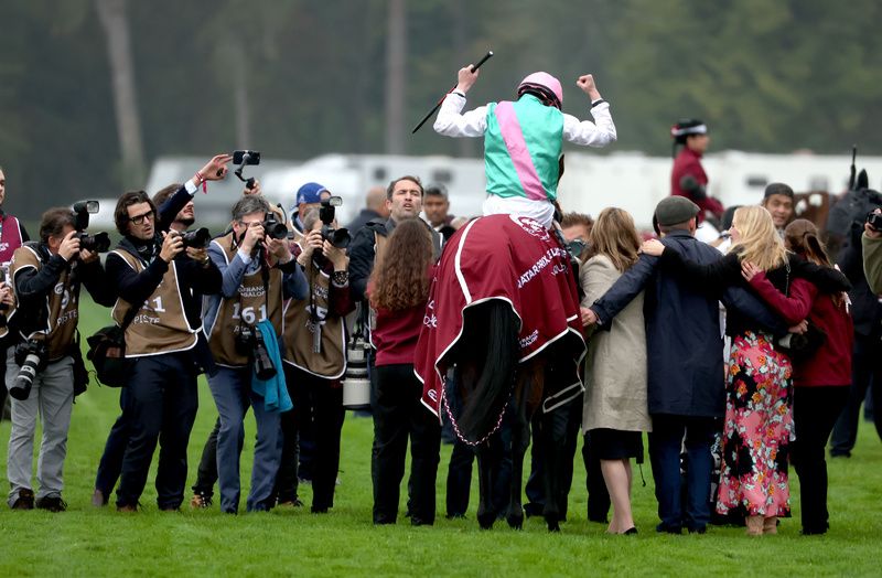 Rossa Ryan and Bluestocking at ParisLongchamp