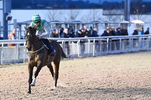 Dundalk 17 1 25 Jabbar and Keithen Kennedy win 